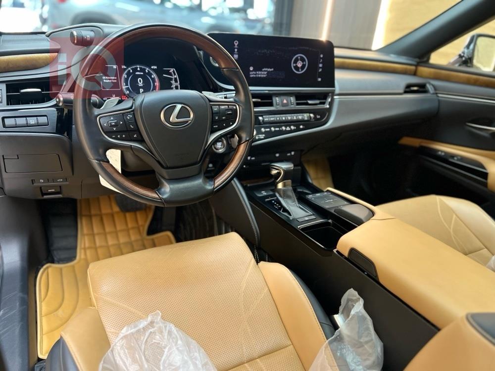 https://cdn.iqcars.io562e82d9-7b60-4d6a-b6ce-1acfb06c2d69_6.jpg